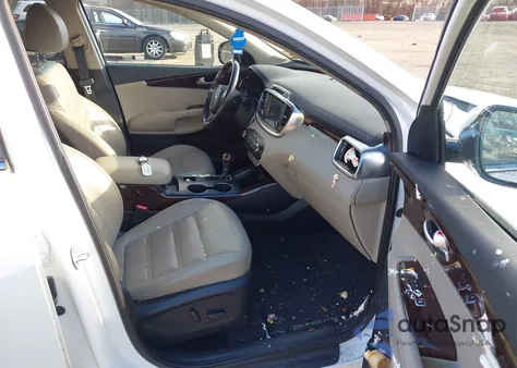 2018 Kia Sorento 3.3L Ex из США, поврежденный, VIN 5XYPH4A53JG407637